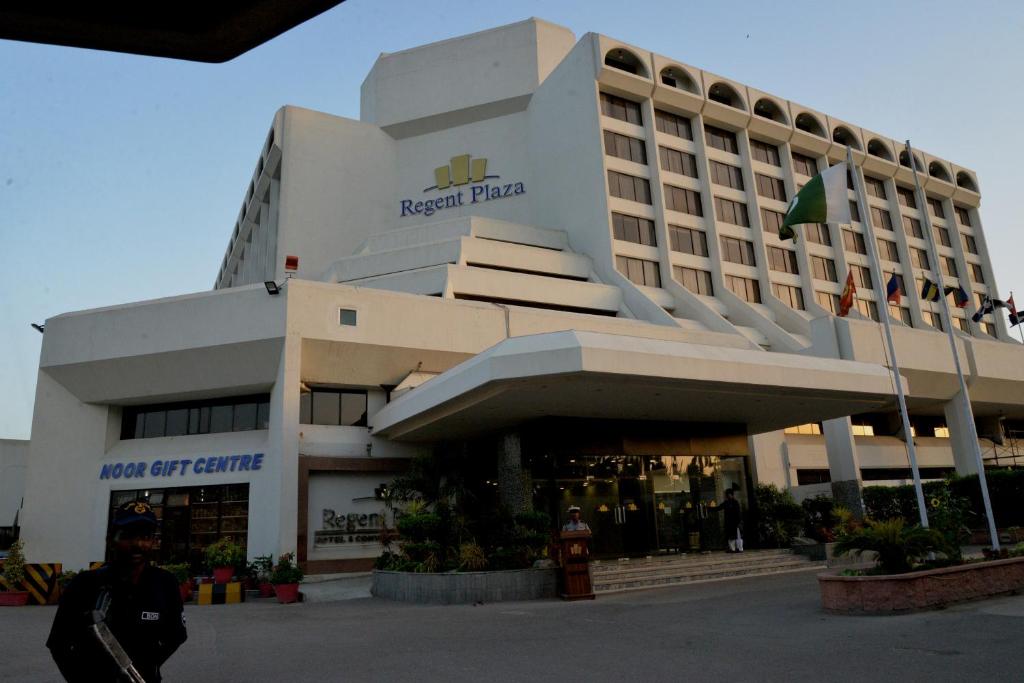Regent Plaza